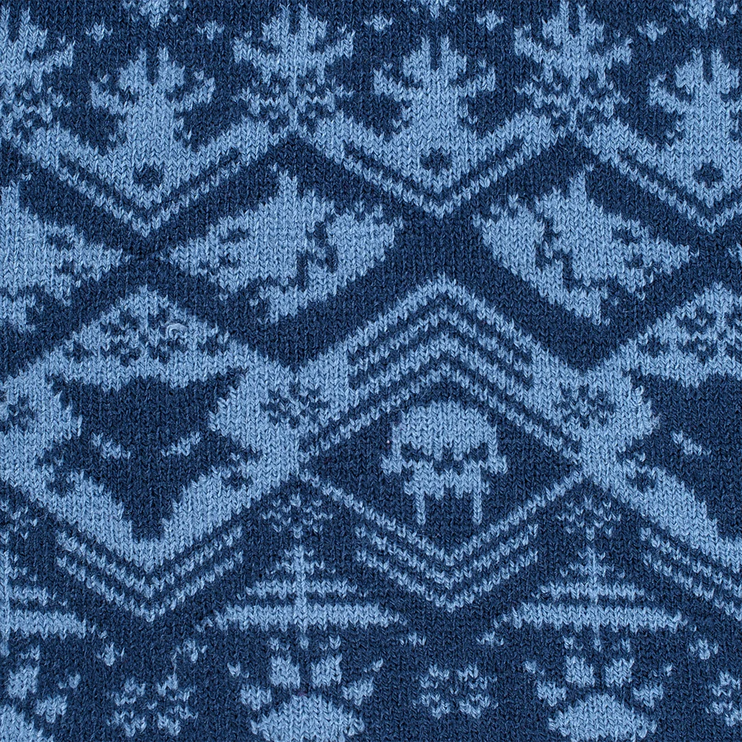 20141-warhammer-40-000-space-wolves-hat-and-scarf-set-7.webp Warhammer 40,000: Space Wolves Hat and Scarf Set