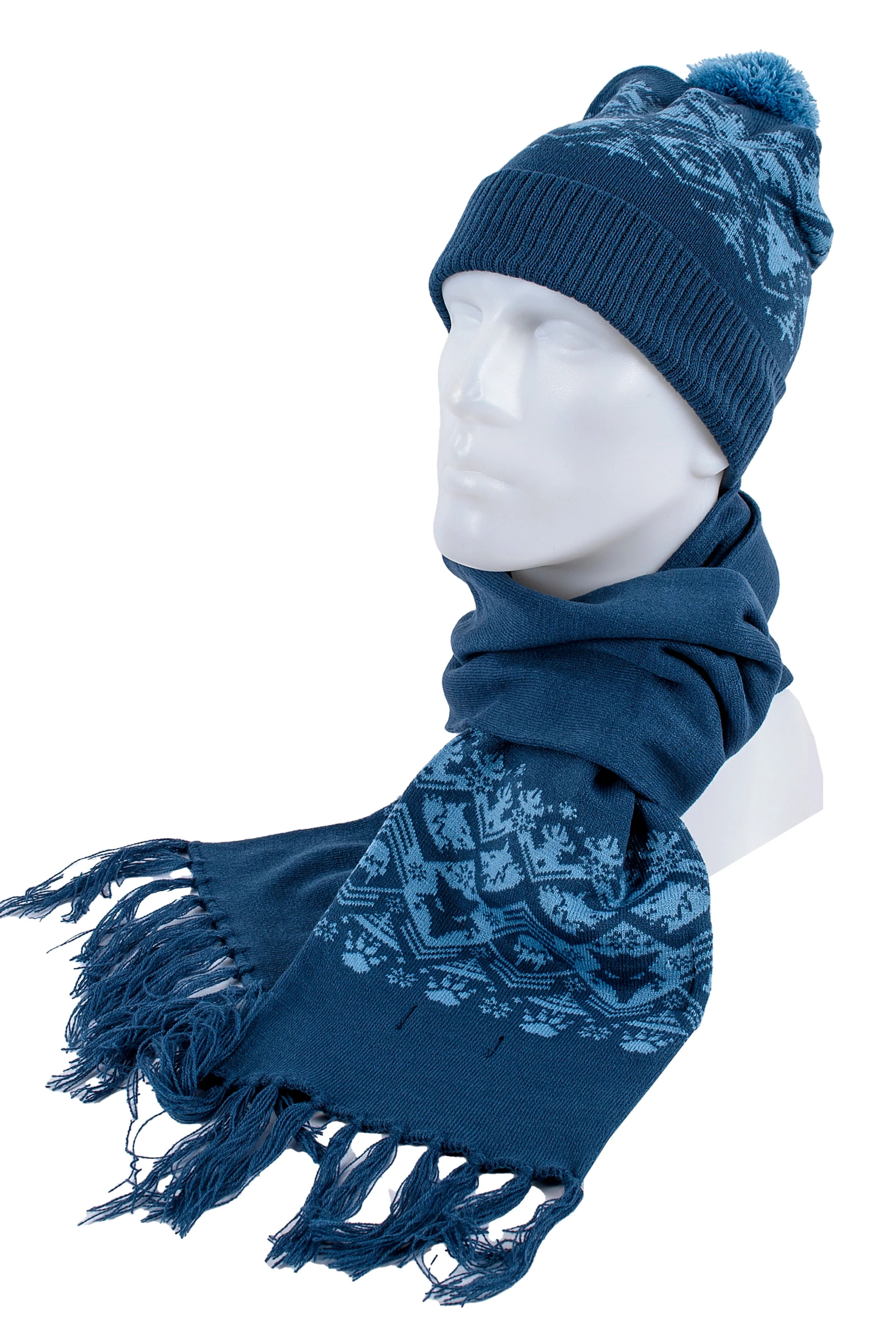 20141-warhammer-40-000-space-wolves-hat-and-scarf-set-8.webp Warhammer 40,000: Space Wolves Hat and Scarf Set