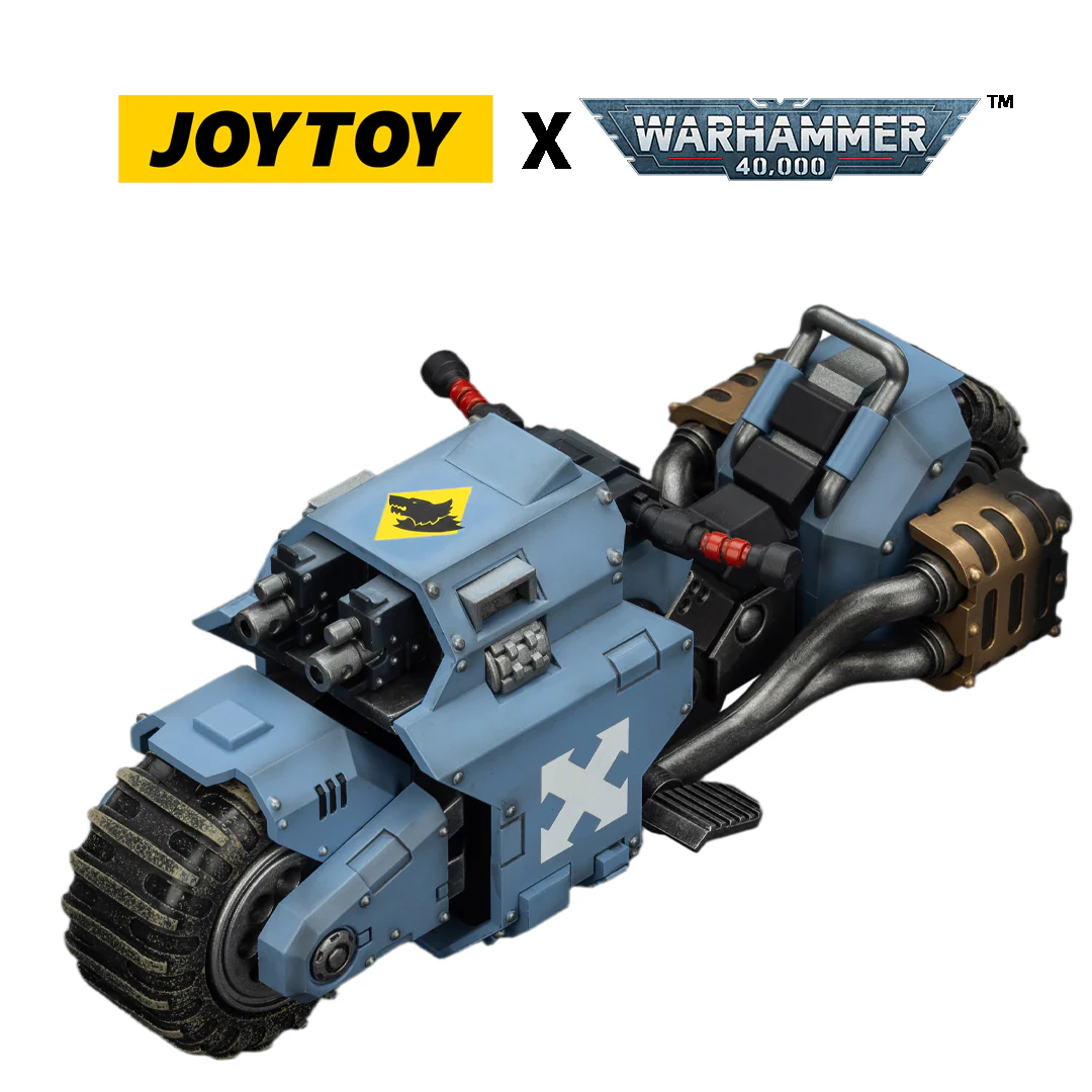 907-joytoy-warhammer-40-000-space-wolves-raider-pattern-combat-bike-with-twin-linked-bolt-rifles-1-18-scale-preorder-2.webp JOYTOY Warhammer 40,000 - Space Wolves, Raider-pattern Combat Bike with twin-linked bolt rifles (1/18 Scale) Preorder