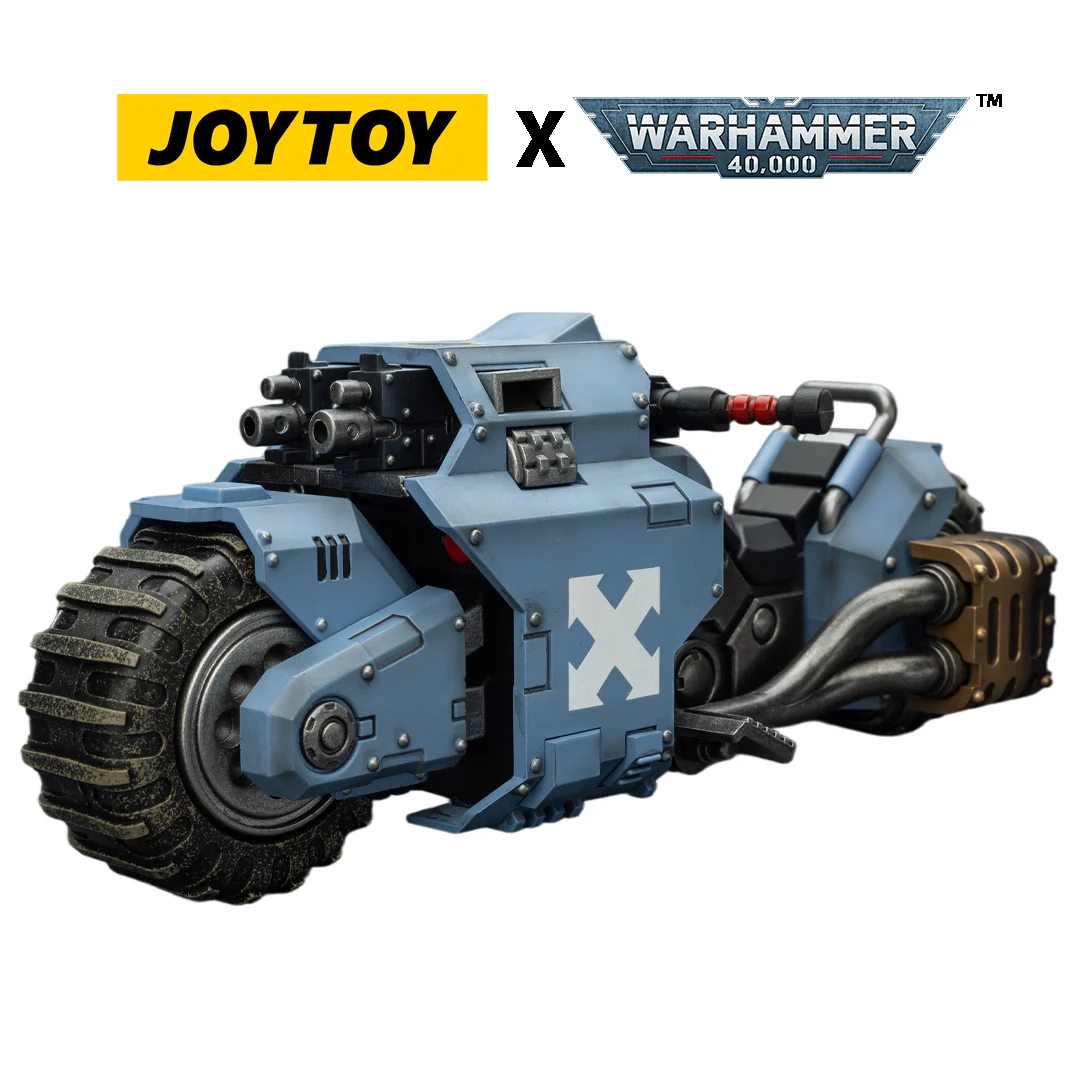 907-joytoy-warhammer-40-000-space-wolves-raider-pattern-combat-bike-with-twin-linked-bolt-rifles-1-18-scale-preorder-5.webp JOYTOY Warhammer 40,000 - Space Wolves, Raider-pattern Combat Bike with twin-linked bolt rifles (1/18 Scale) Preorder