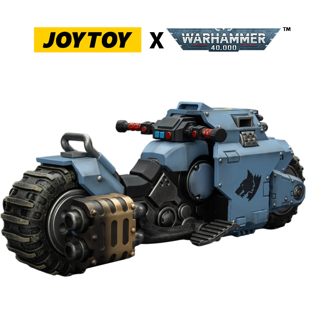 907-joytoy-warhammer-40-000-space-wolves-raider-pattern-combat-bike-with-twin-linked-bolt-rifles-1-18-scale-preorder-6.webp JOYTOY Warhammer 40,000 - Space Wolves, Raider-pattern Combat Bike with twin-linked bolt rifles (1/18 Scale) Preorder